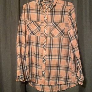 Pink flannel women’s. Medium